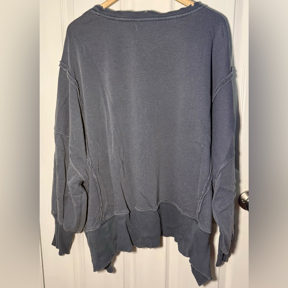 Free People Women’s Camden Navy Distressed Pullover Sweatshirt- Size Large EUC - Picture 6 of 10